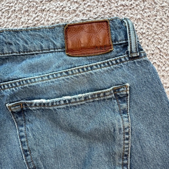 Abercrombie & Fitch Denim Shorts Womens 34W Distressed Medium Wash Blue Stretch - Picture 4 of 8